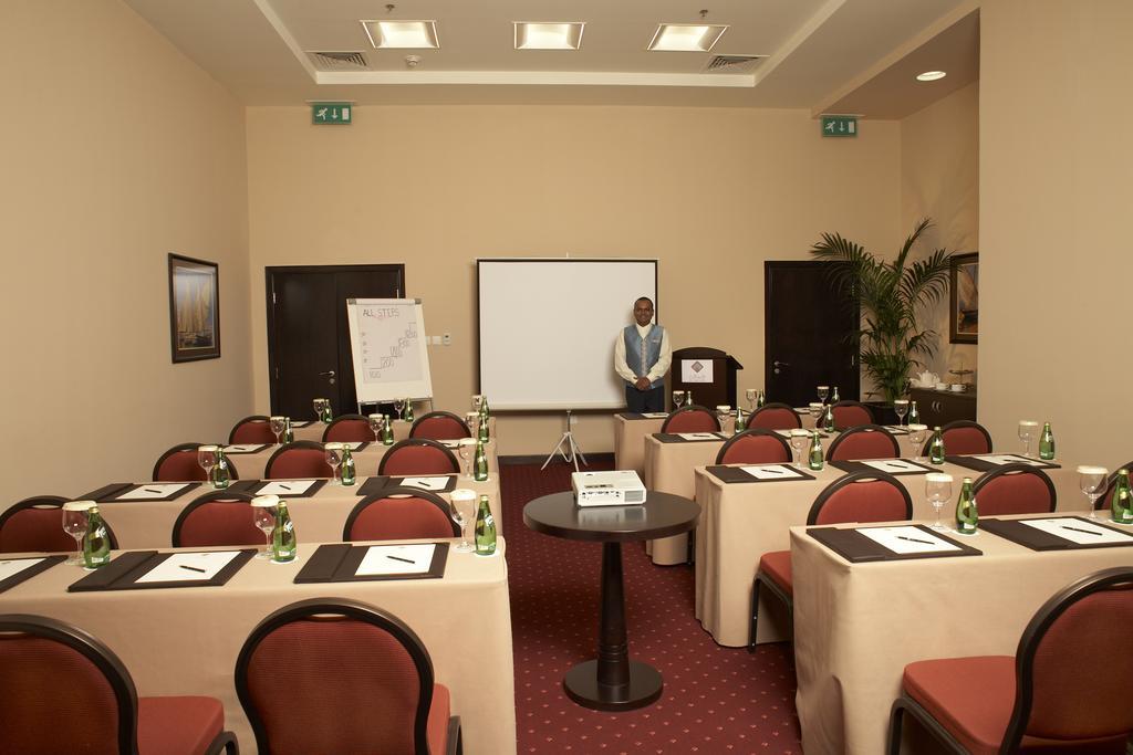 Al Manzel Hotel Apartments Abu Dhabi Eksteriør billede