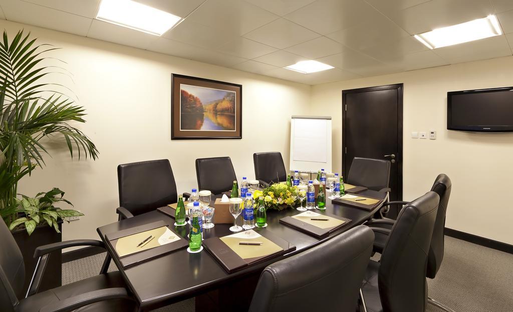 Al Manzel Hotel Apartments Abu Dhabi Eksteriør billede
